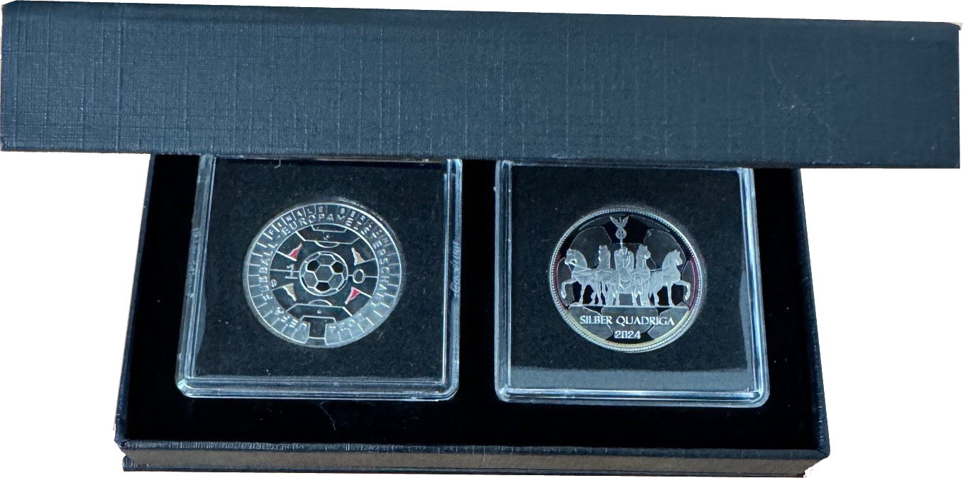 Münz Etui geöffnet