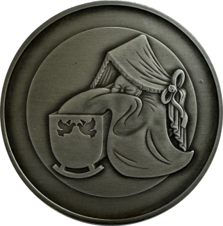 Babymedaille versilbert, patiniert